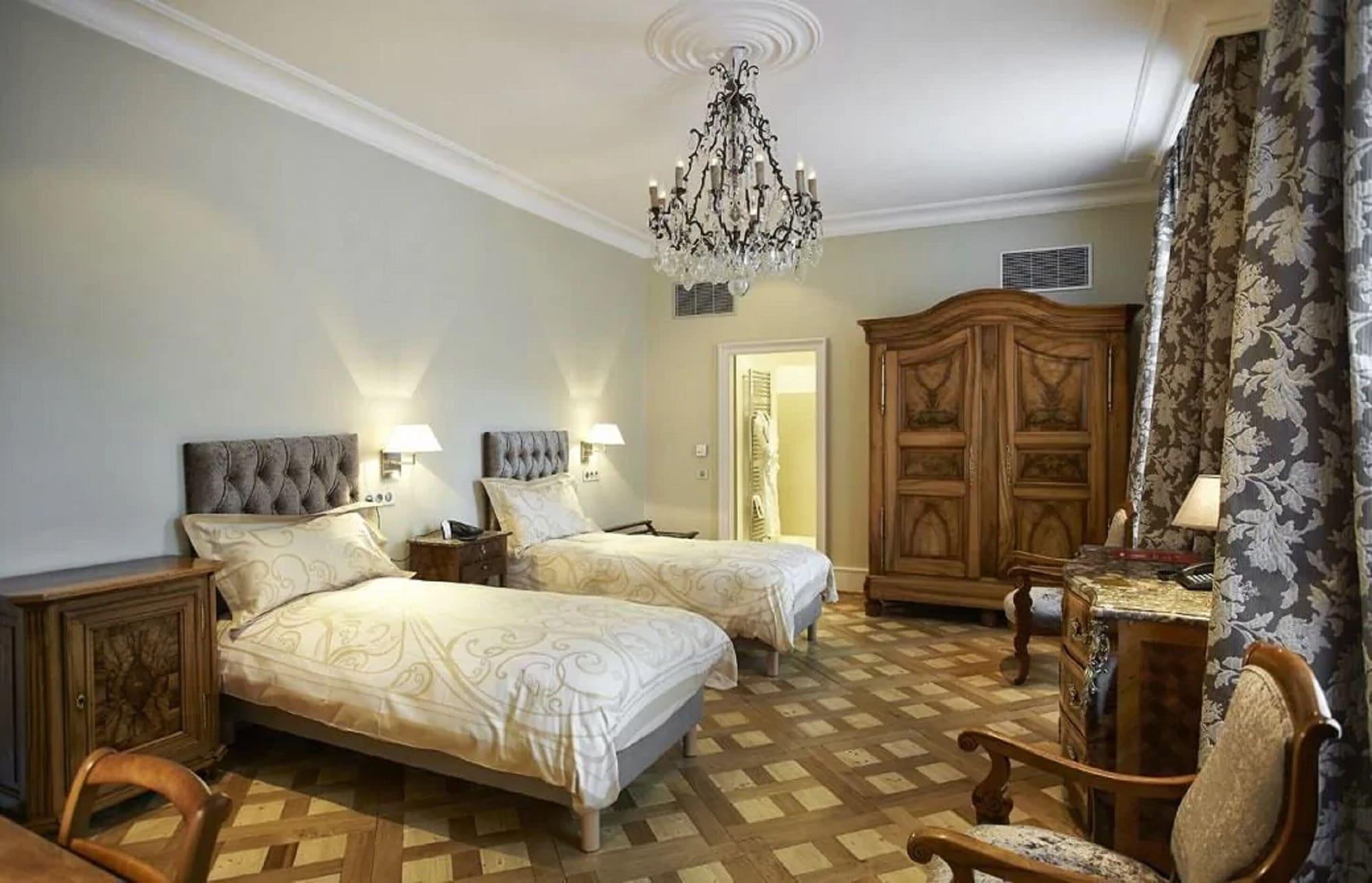 Hotel & Spa Le Bouclier D'Or Strasbourg Exterior photo