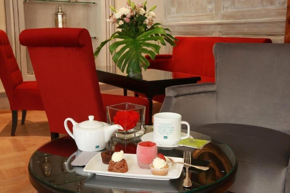 Hotel & Spa Le Bouclier D'Or Strasbourg Exterior photo