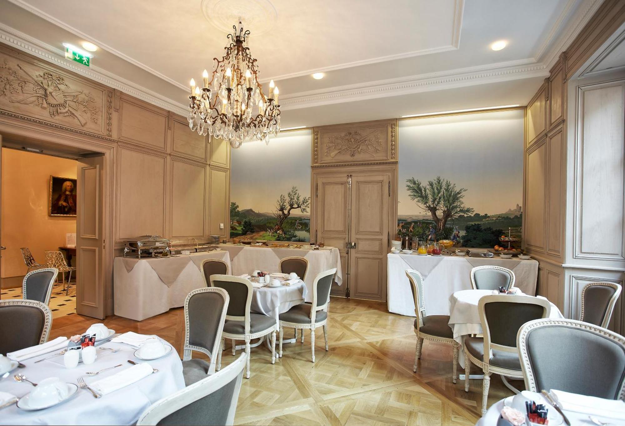Hotel & Spa Le Bouclier D'Or Strasbourg Exterior photo