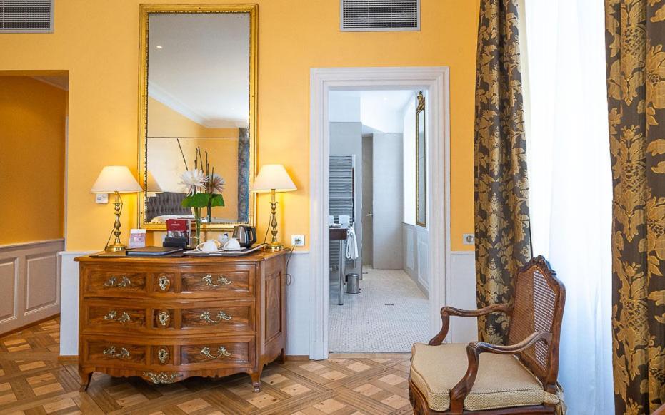 Hotel & Spa Le Bouclier D'Or Strasbourg Exterior photo