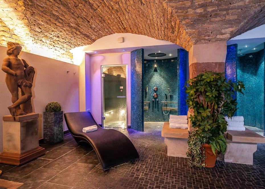 Hotel & Spa Le Bouclier D'Or Strasbourg Exterior photo